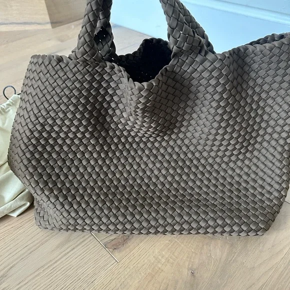 Naghedi St Barths Large Tote Mink - Picture 3 of 7